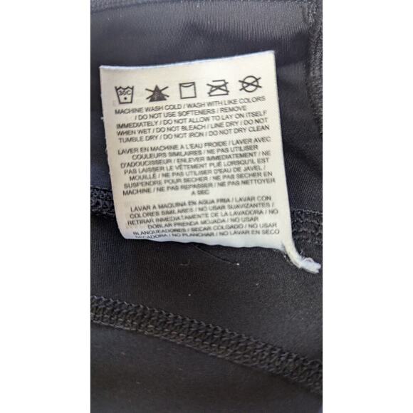 Nike Women's Power Fly Victory Black Capri Legging Size M GUC - Picture 9 of 10